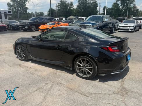 Used 2022 Subaru BRZ Limited RWD image 5