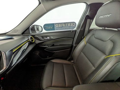 Certified 2025 Chevrolet Trax ACTIV w/ Driver Confidence Package image 30