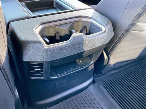 Used 2022 Toyota Tundra SR5 image 32