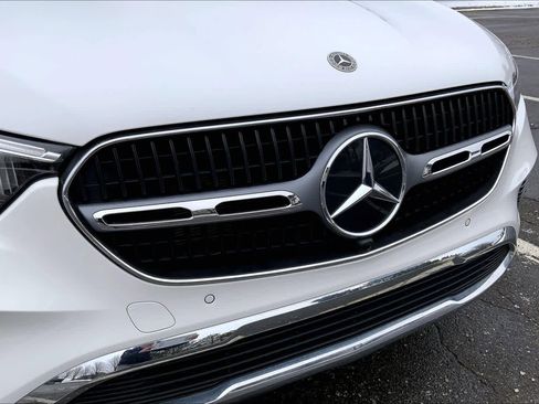 Certified 2024 Mercedes-Benz GLC 300 4MATIC image 28