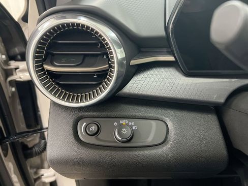 New 2026 Chevrolet Trax ACTIV w/ Driver Confidence Package image 18