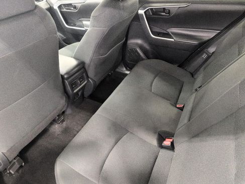 Used 2025 Toyota RAV4 LE AWD/4WD image 21