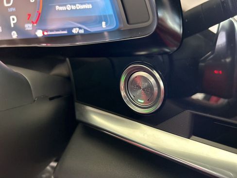 Used 2021 Chevrolet Corvette Stingray Preferred Cpe w/ Chrome Exterior Badge Package image 41