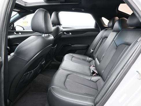Used 2023 Kia K5 GT-Line FWD image 32