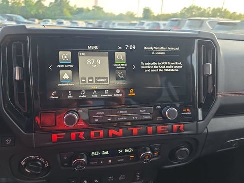 Used 2025 Nissan Frontier PRO-4X w/ Pro Premium Package AWD/4WD image 22