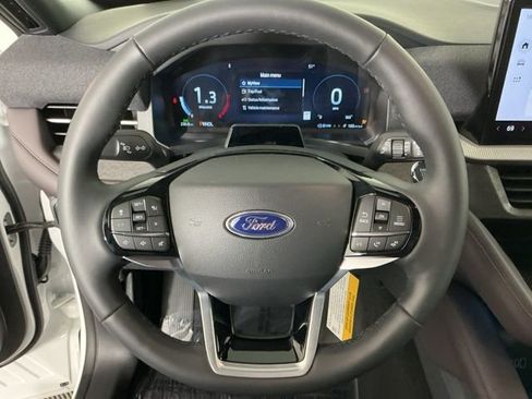 New 2026 Ford Explorer Platinum AWD/4WD image 19