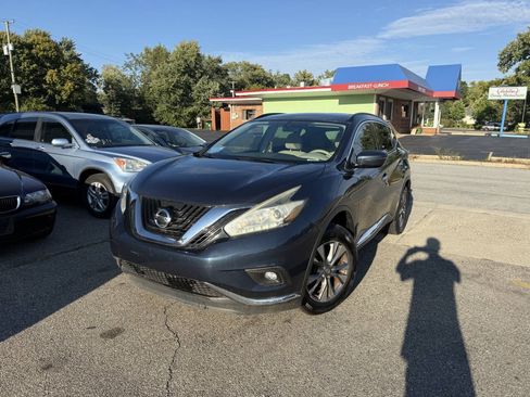 Used 2015 Nissan Murano SV w/ Cargo Package w/Cover FWD image 3