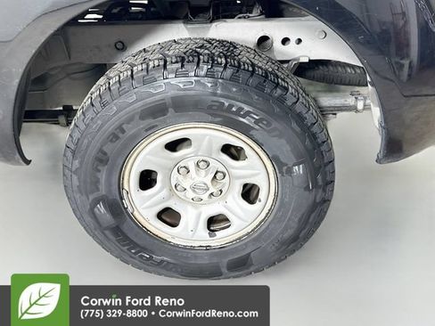Used 2006 Nissan Frontier XE w/ (G01) XE Preferred Pkg RWD image 28