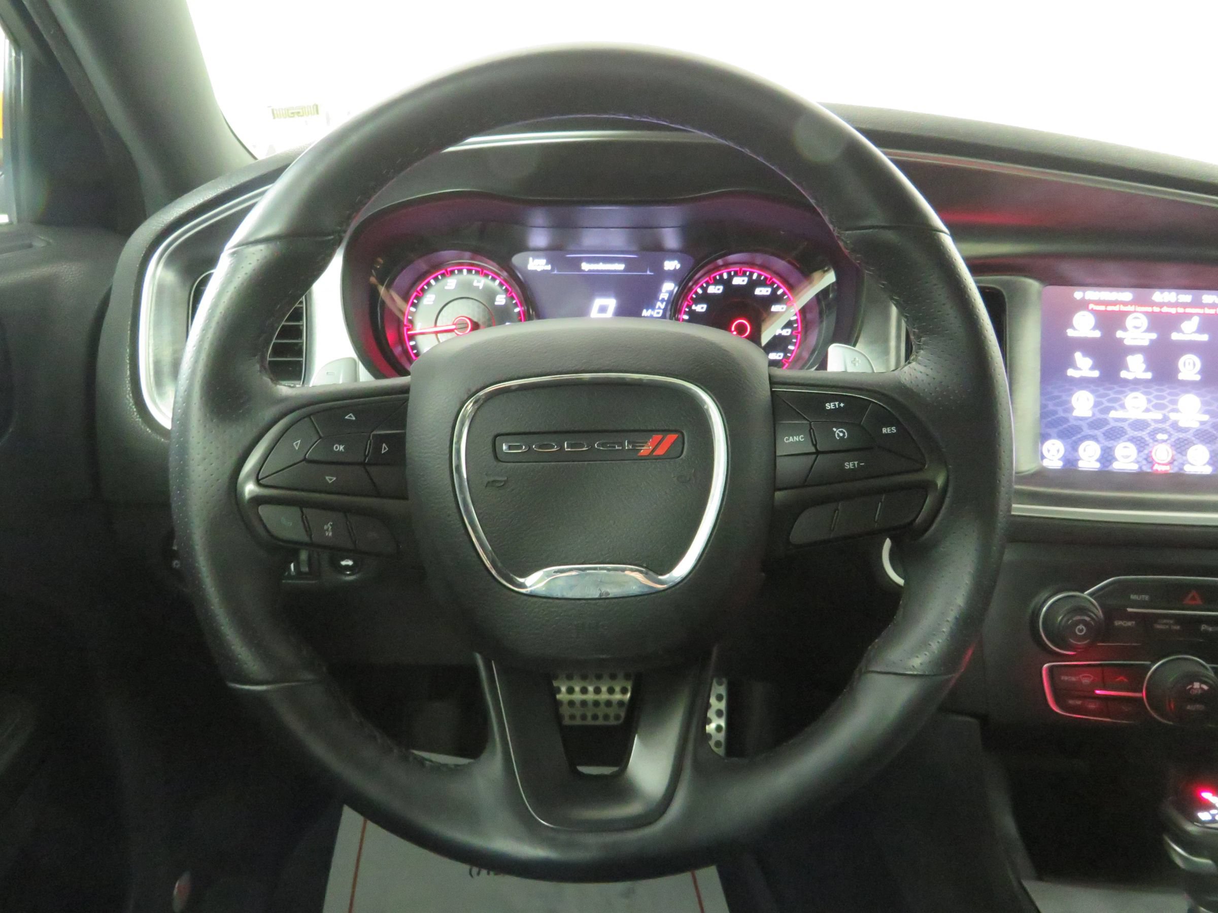 Used 2017 Dodge Charger R/T RWD image 13
