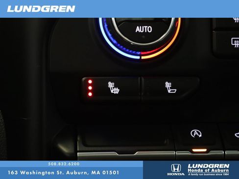 Used 2022 Chevrolet Silverado 1500 RST AWD/4WD image 24