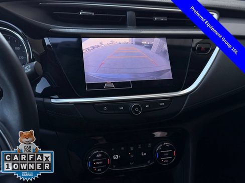 Used 2021 Buick Encore GX Essence w/ Sport Touring Package FWD image 8
