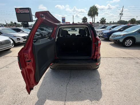 Used 2018 Ford EcoSport SE FWD image 18
