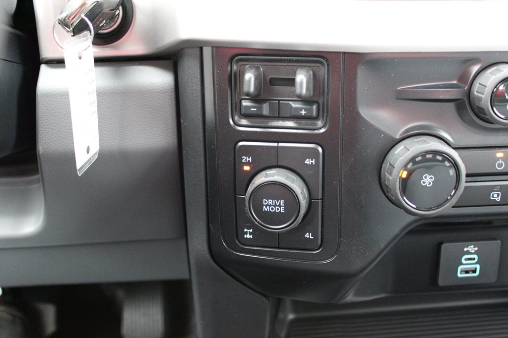 Used 2026 Ford F250 XL AWD/4WD image 25