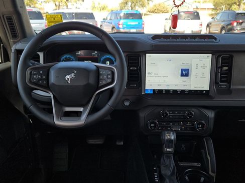 New 2025 Ford Bronco Badlands image 20