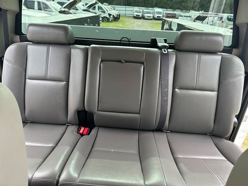 Used 2012 Chevrolet Silverado 2500 W/T AWD/4WD image 28