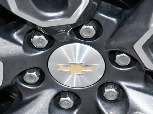 Used 2022 Chevrolet Tahoe LT w/ Luxury Package image 89