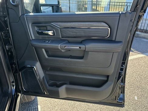 New 2026 RAM 2500 Limited image 14