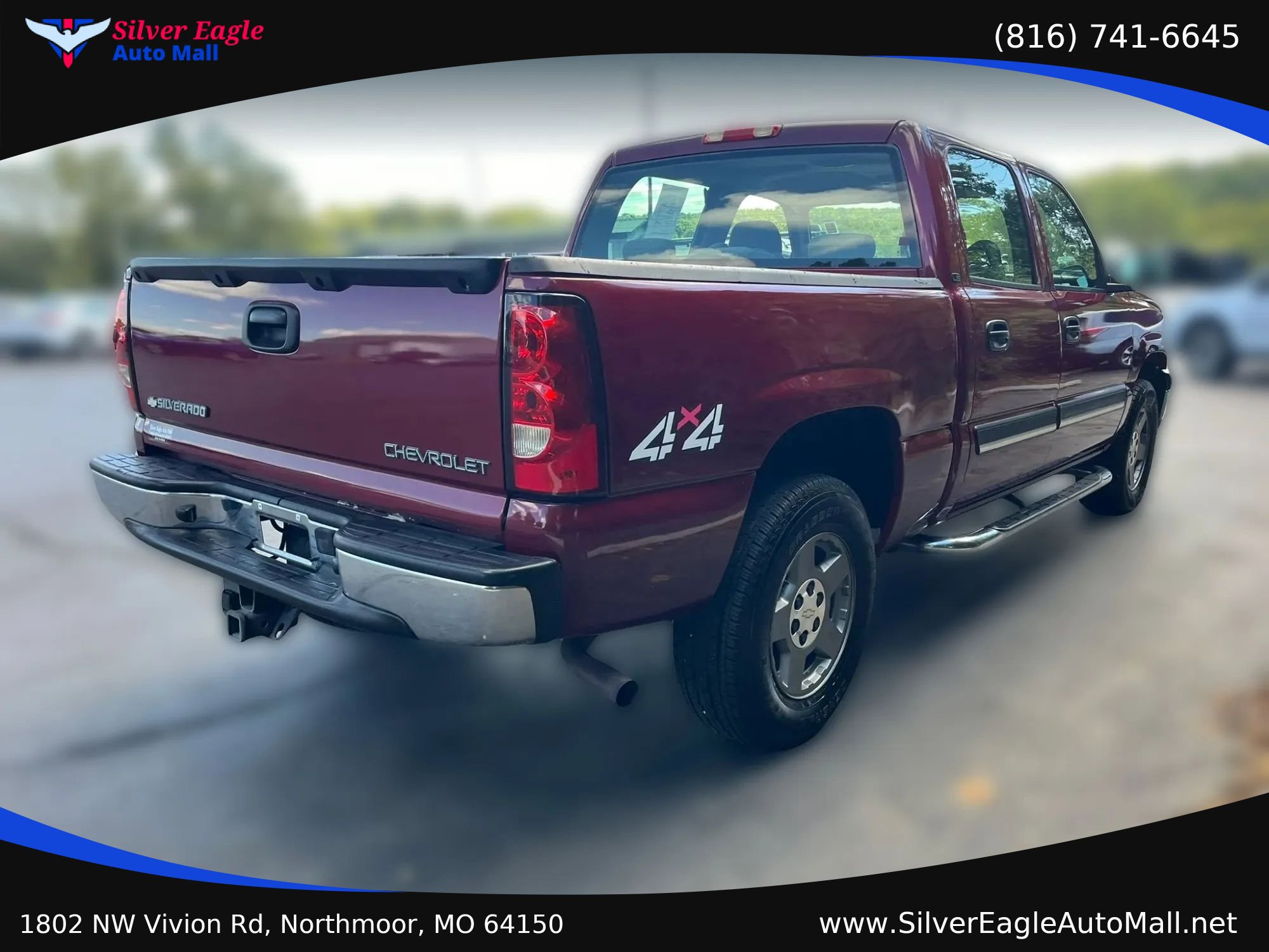 Used 2005 Chevrolet Silverado 1500 LS w/ Light Duty Power Package AWD/4WD image 4
