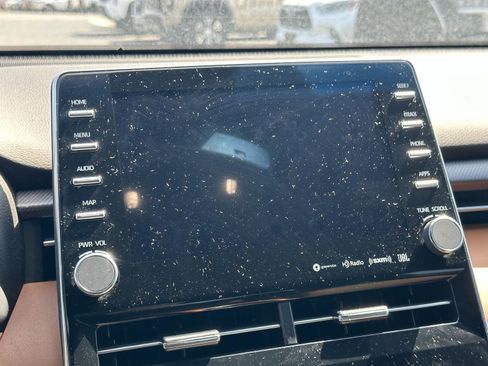 Used 2022 Toyota Avalon Touring w/ Advanced Safety Package image 12