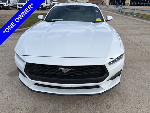 Used 2024 Ford Mustang Coupe image 2