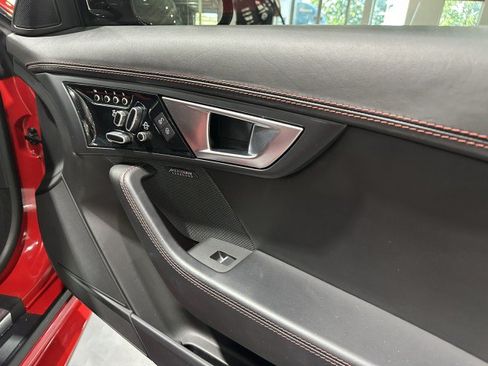 Used 2016 Jaguar F-TYPE R AWD/4WD image 44