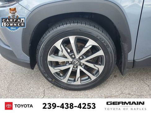 Certified 2023 Toyota Corolla Cross XLE w/ Convenience Package FWD image 13