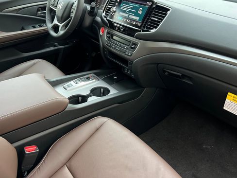 New 2025 Honda Ridgeline RTL image 14