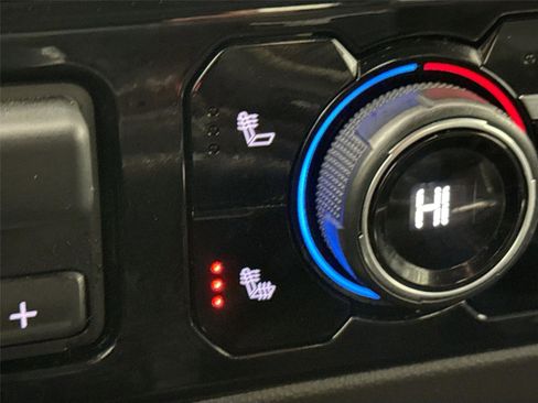 Used 2024 Chevrolet Silverado 1500 RST w/ Convenience Package II image 31