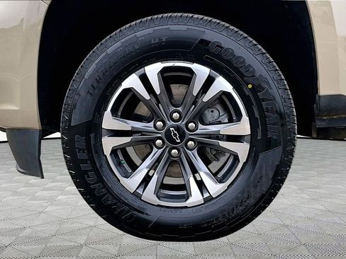 Used 2022 Chevrolet Colorado Z71 w/ Safety Package image 9