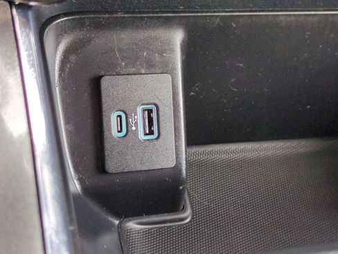 Used 2022 Ford F150 XLT w/ Equipment Group 302A High image 35