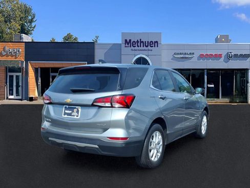 Used 2024 Chevrolet Equinox LT AWD/4WD image 5