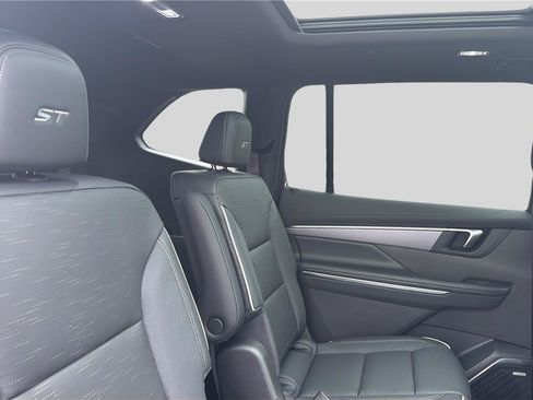 New 2026 Buick Enclave Sport Touring w/ Power Package AWD/4WD image 24