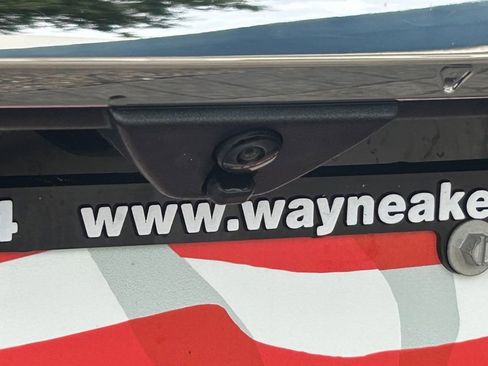 Used 2024 Ford Expedition Limited image 19