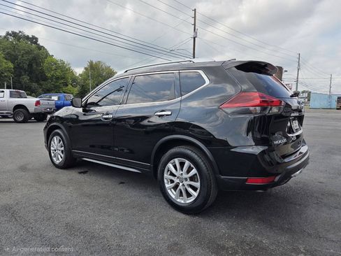 Used 2019 Nissan Rogue SV FWD image 4