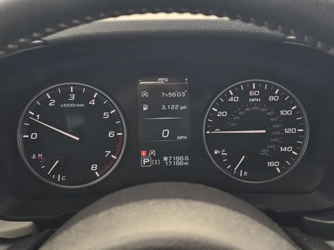 Used 2025 Subaru Forester Premium AWD/4WD image 17