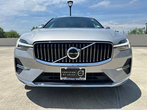 Certified 2022 Volvo XC60 B6 Inscription w/ Advanced Package AWD/4WD image 2