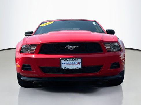 Used 2012 Ford Mustang Convertible RWD image 2