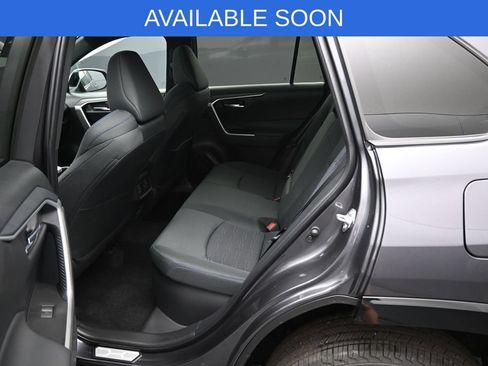 Used 2025 Toyota RAV4 SE w/ Convenience Package AWD/4WD image 28