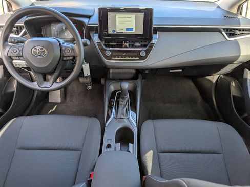 Used 2026 Toyota Corolla LE image 4