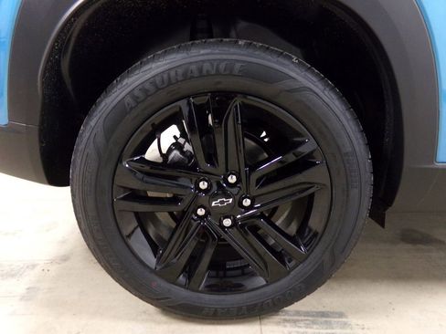 New 2025 Chevrolet Trax ACTIV w/ Sunroof Package image 33