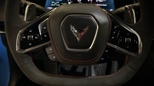 Used 2024 Chevrolet Corvette Stingray Premium Cpe w/ Z51 Performance Package RWD image 10
