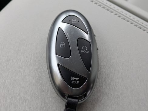 Used 2025 Hyundai Santa Fe Calligraphy image 25