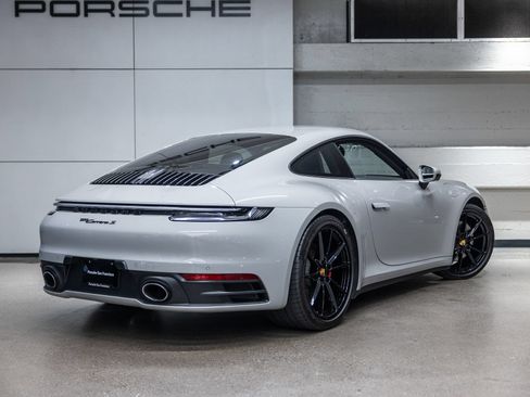 Certified 2022 Porsche 911 Carrera S RWD image 25