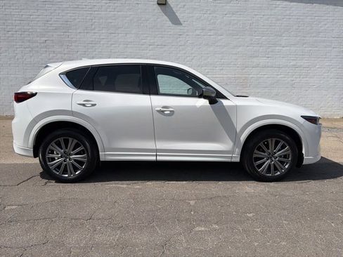 Used 2024 MAZDA CX-5 Signature image 1