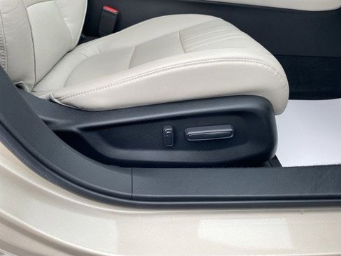 Used 2018 Honda Accord Touring image 52