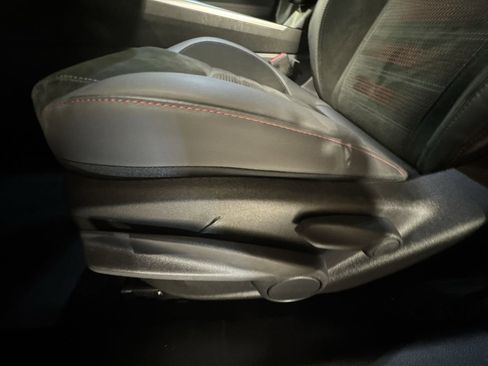 Used 2023 Dodge Hornet GT w/ Track Pack image 18