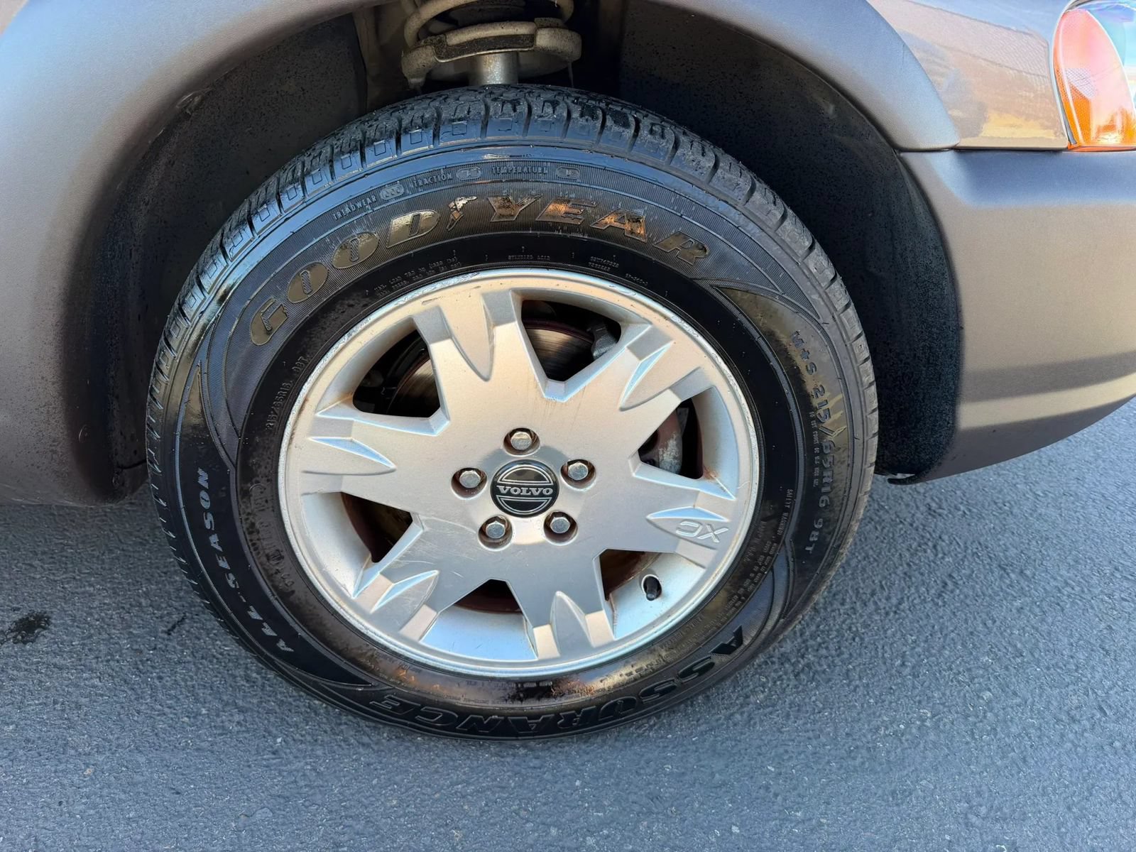 Used 2006 Volvo XC70 Ocean Race Edition AWD/4WD image 27