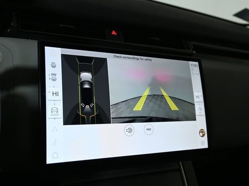 Used 2024 Land Rover Range Rover Velar S image 23