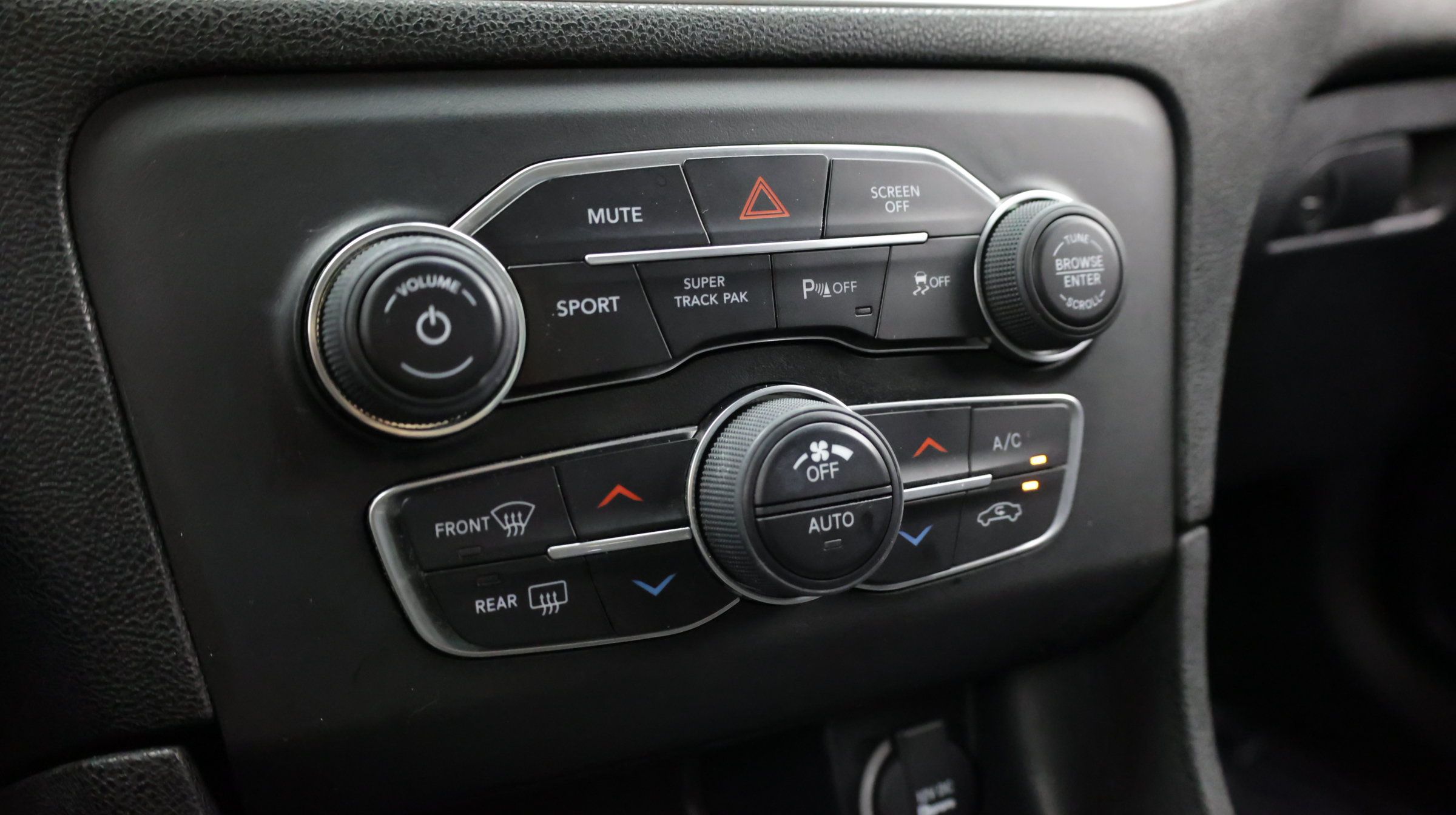 Used 2019 Dodge Charger GT RWD image 19