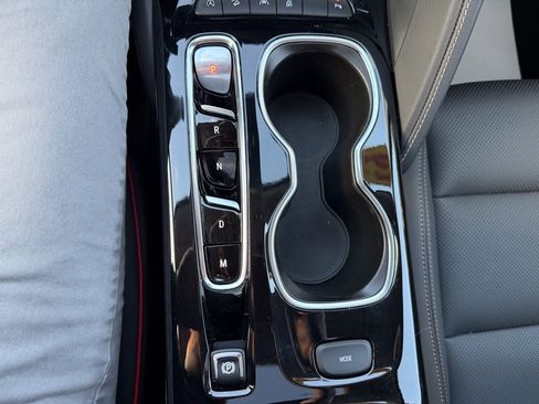 Used 2023 Buick Envision Essence w/ Sport Touring Package image 27